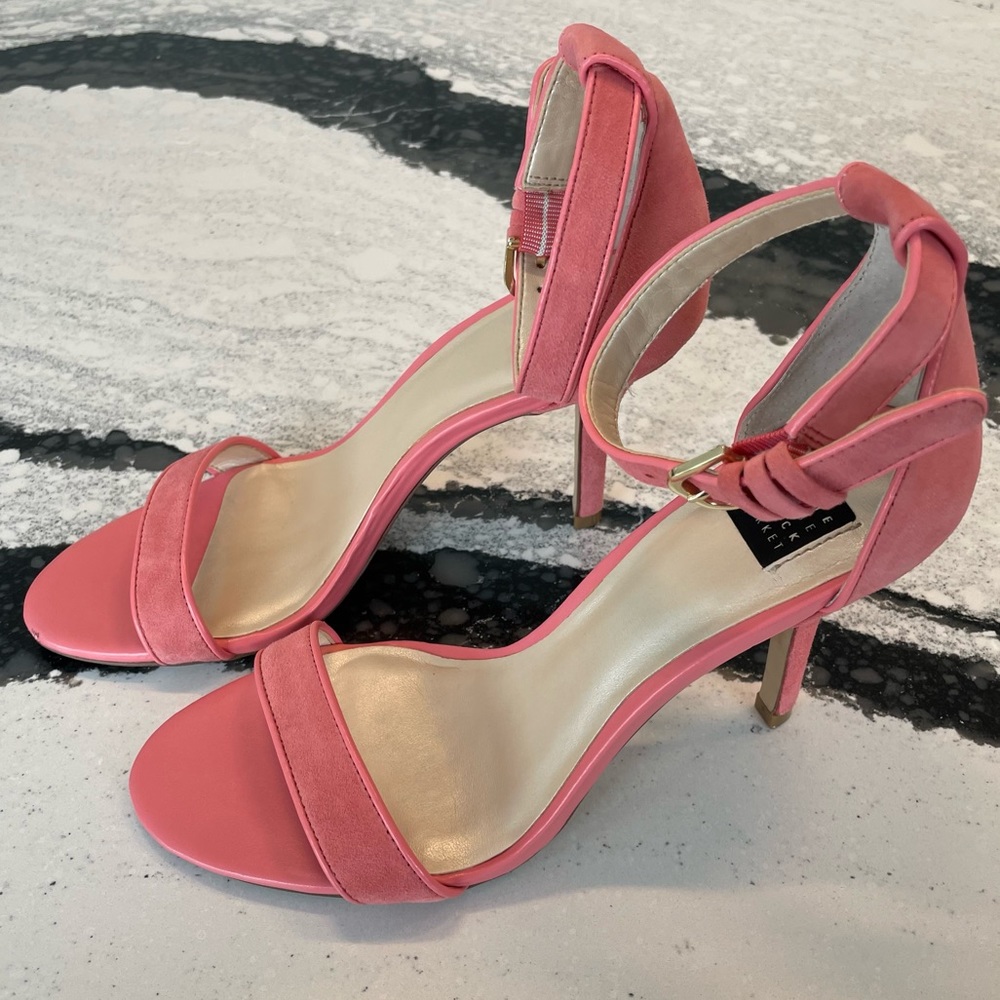 White House Black Market Pink Heels